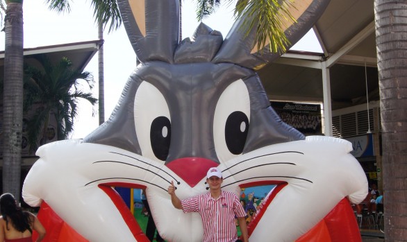 BUGS BUNNY